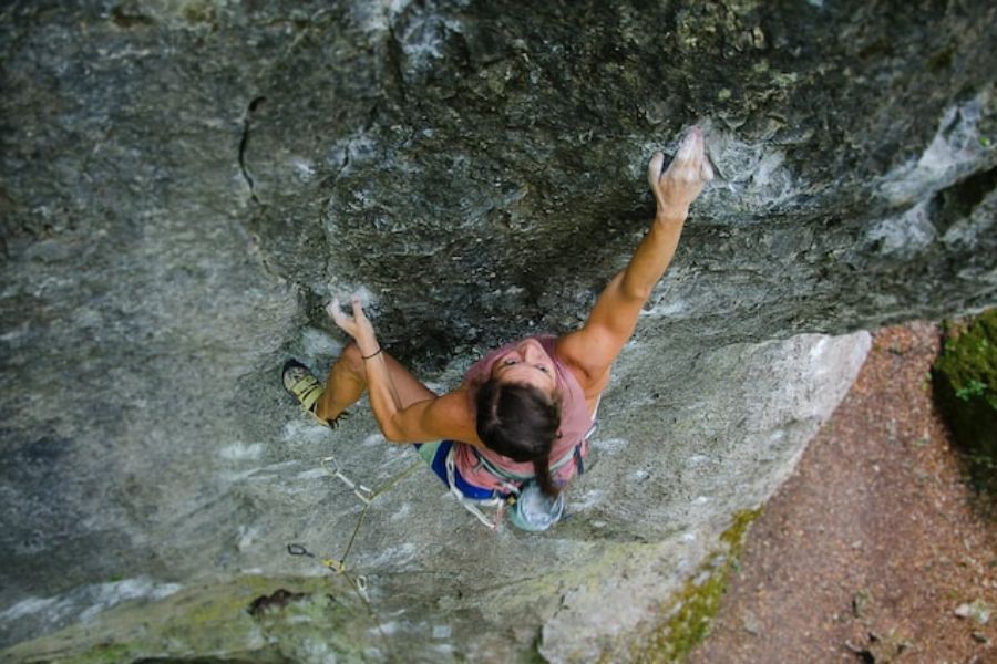 3 Finger Drag Climbing – All You Need to Know