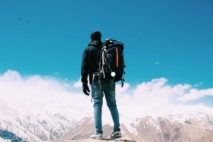 Mt. Hood vs. Mt. Rainier for Climbing – Comparison